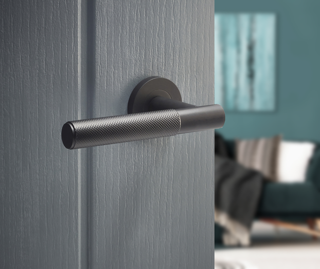 LPD Lugano Matt Black Handle Pack